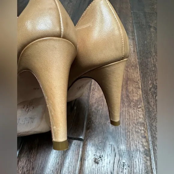 Cole Haan Camel Peep Toe Heels EUC