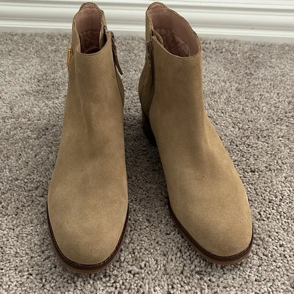 Cole Haan Holis Suede Block Heels Booties Size 8