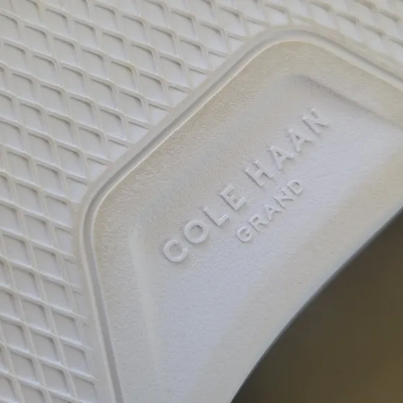 Cole Haan × Keith Haring Grandpro Rally Slip On Canvas Sneakers Embroidered 9.5