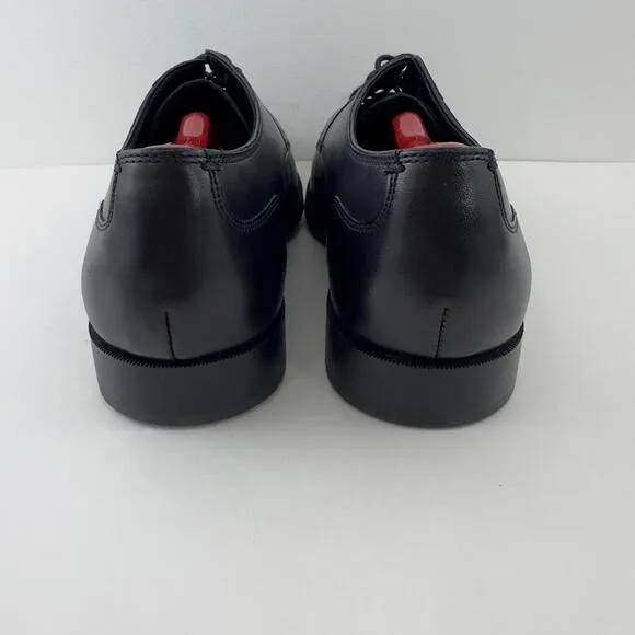 Cole Haan lace up black leather oxfords