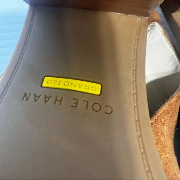 Cole Haan Vicky Tan Suede Leather Booties Size 8