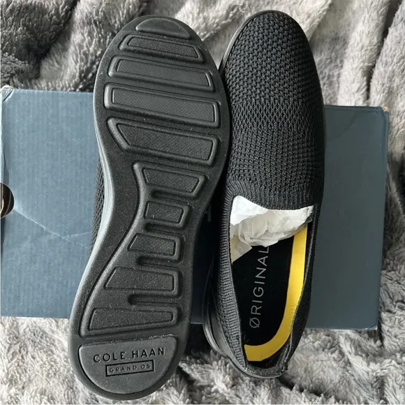 Cole Haan Women's OriginalGrand Cloudfeel Meridian Loafer Black Knit Slip-On 5.5