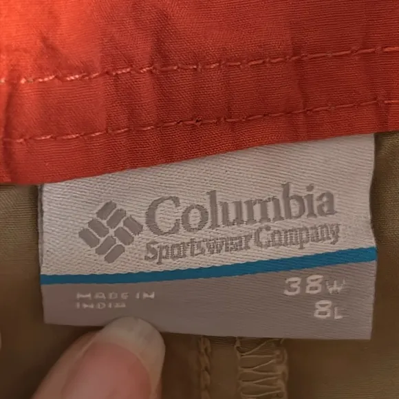 Columbia Men’s Outdoor Activewear Breathable Cotton Khaki Shorts