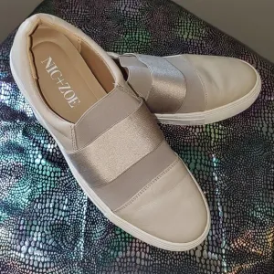 Comfortable NIC ZOE Leather Slip On shoe