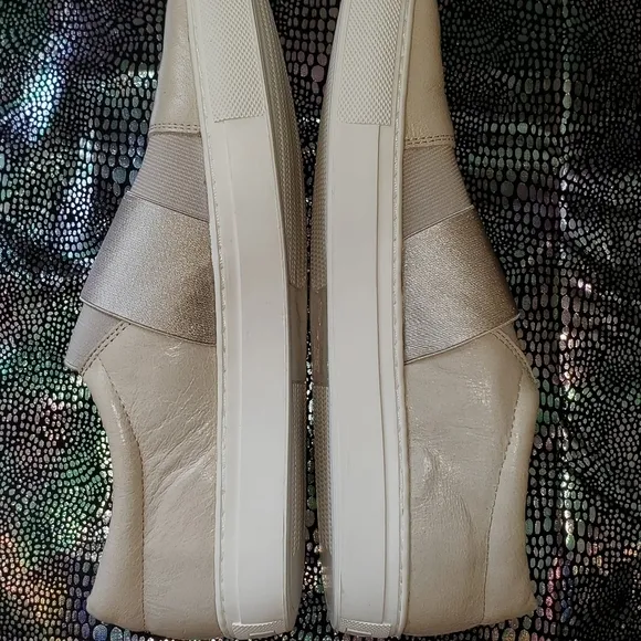 Comfortable NIC ZOE Leather Slip On shoe