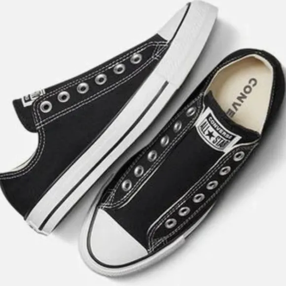 Converse Chuck Taylor All Star Slip On  Sneakers Juniors Size 6 NWOT MSRP $90