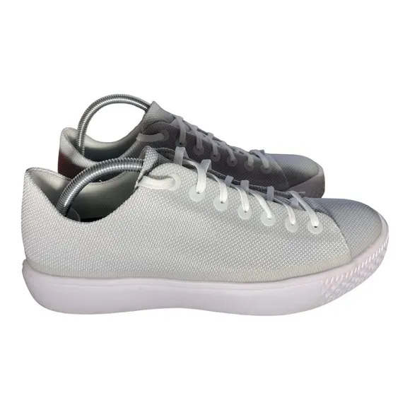 Converse Modern Ox Chuck Taylor All Star size 10.5