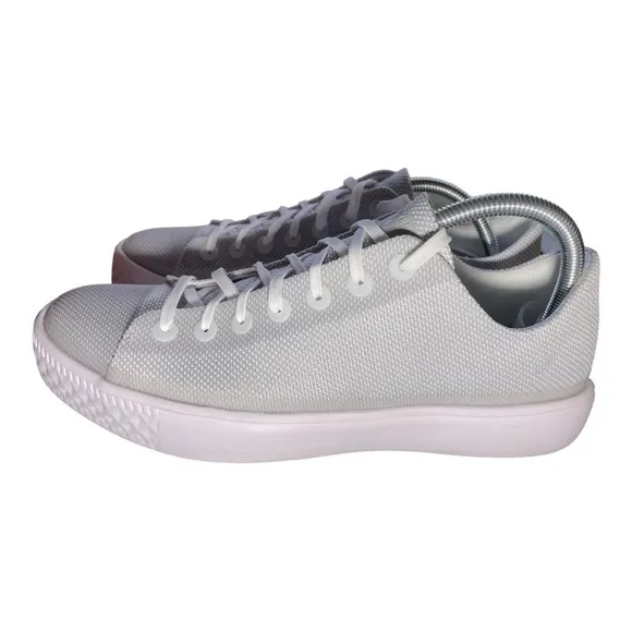 Converse Modern Ox Chuck Taylor All Star size 10.5