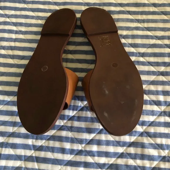 COPY - Tory Burch Tan and Gold Slide Sandals