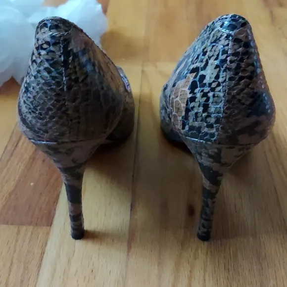 Corso Como Snakeskin Print Open Toed Heels Size 9