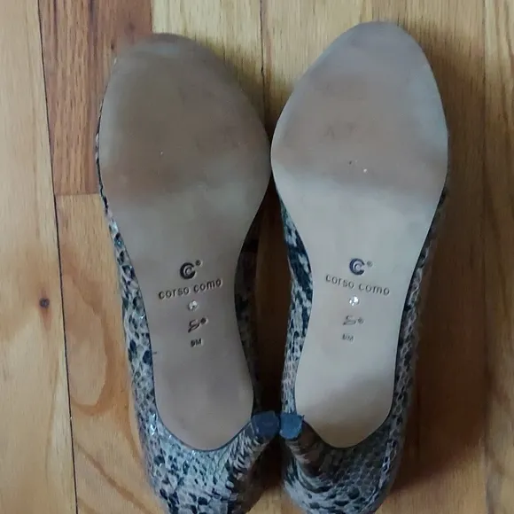 Corso Como Snakeskin Print Open Toed Heels Size 9