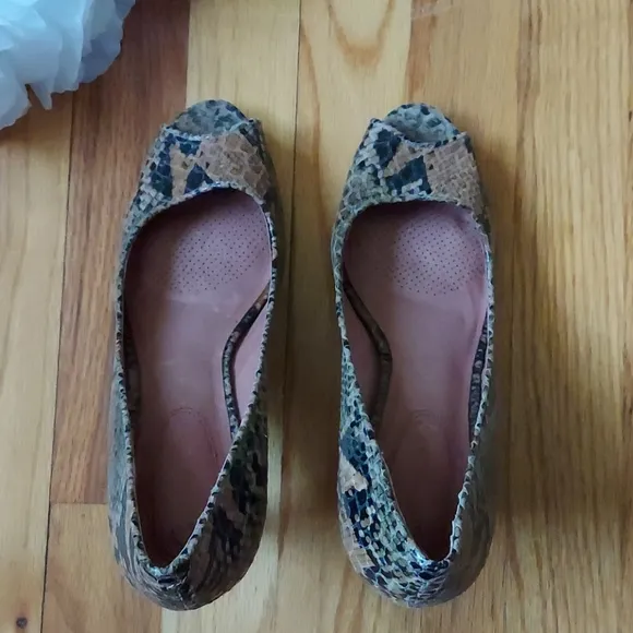 Corso Como Snakeskin Print Open Toed Heels Size 9