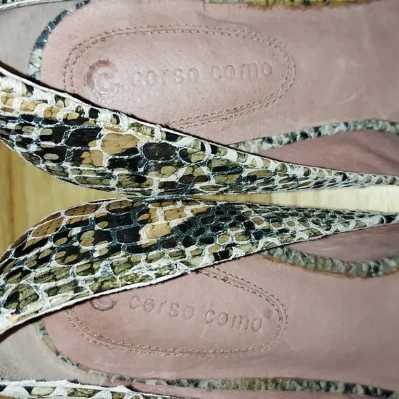 Corso Como Snakeskin Print Open Toed Heels Size 9