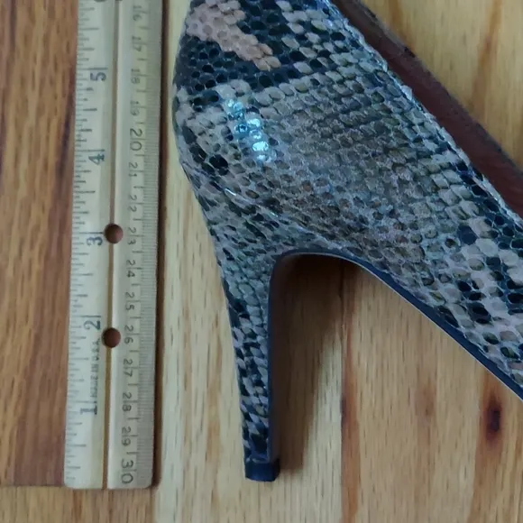 Corso Como Snakeskin Print Open Toed Heels Size 9
