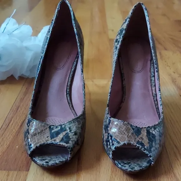 Corso Como Snakeskin Print Open Toed Heels Size 9