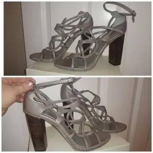 Costume National strappy cage heels made in Italy sz 11