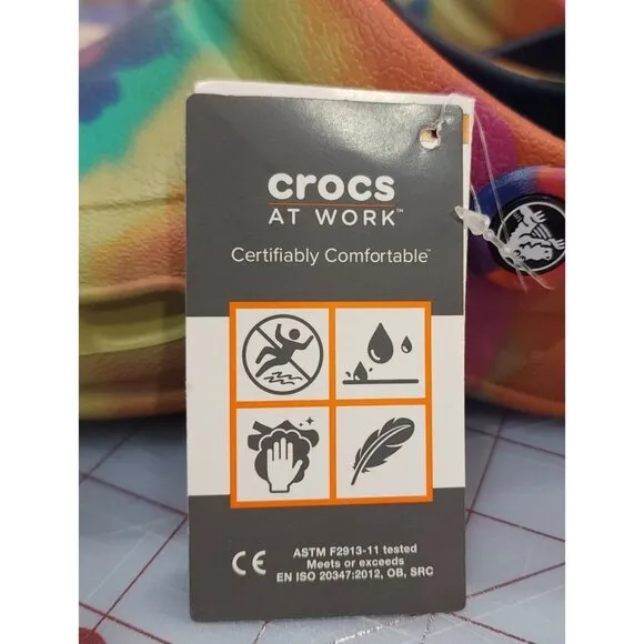Crocs Bistro Graphic Clog Unisex M10 W12 Tie-Dye Slip-Resistant Work Shoes