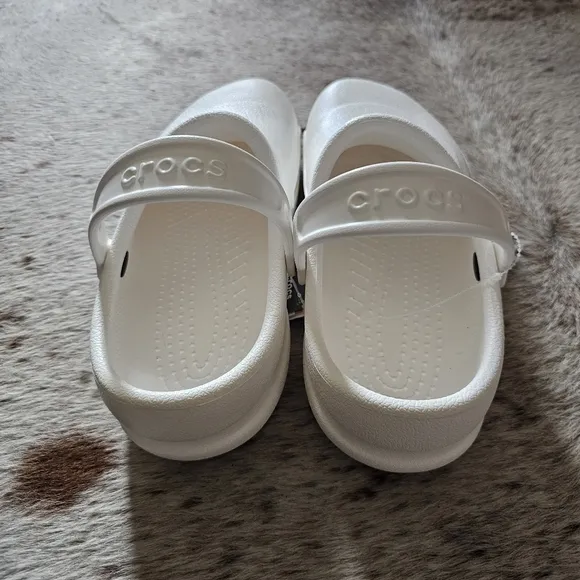 CROCS Bistro Men's Clogs Work Shoes In White Size 11 NEW