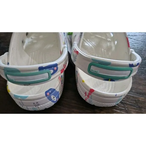 Crocs- Classic Doodle Print Junior/kids Size 4 New