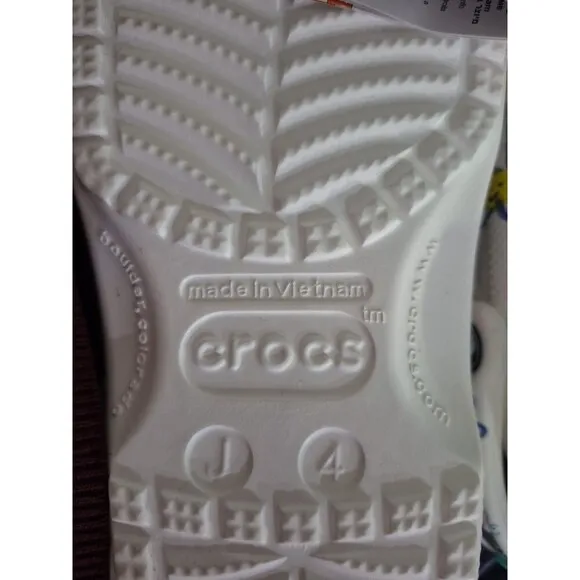 Crocs- Classic Doodle Print Junior/kids Size 4 New