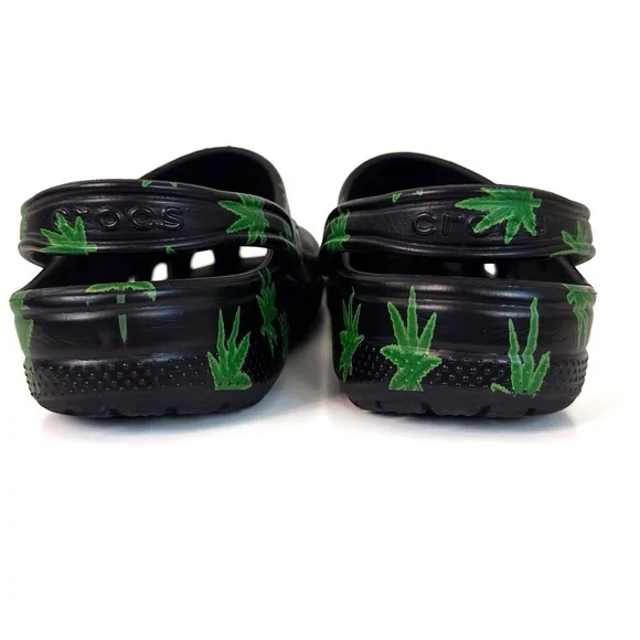CROCS Classic Hemp Leaf Clog Men’s Size 12 with Jibbitz Charms – Limited Edition