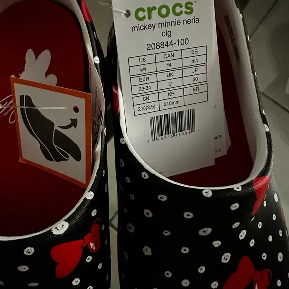 Crocs Kids Minnie Mouse Black and Red Shoes NEW size W4 EUR 33-34