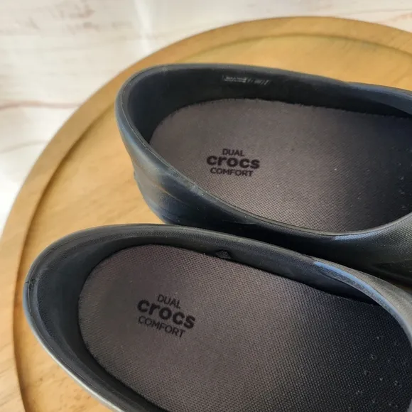 Crocs Neria Pro Black Work Clogs