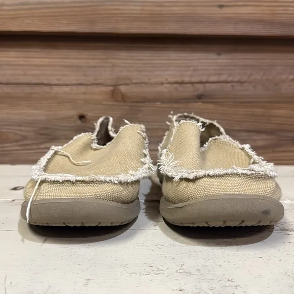 CROCS Santa Cruz Casual Shoes