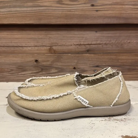 CROCS Santa Cruz Casual Shoes