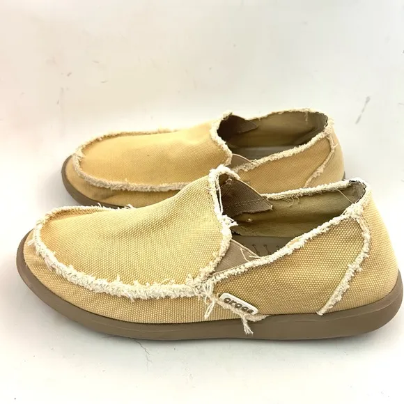 CROCS Santa Cruz Mens 11 Tan Canvas Slip On Loafer EUC