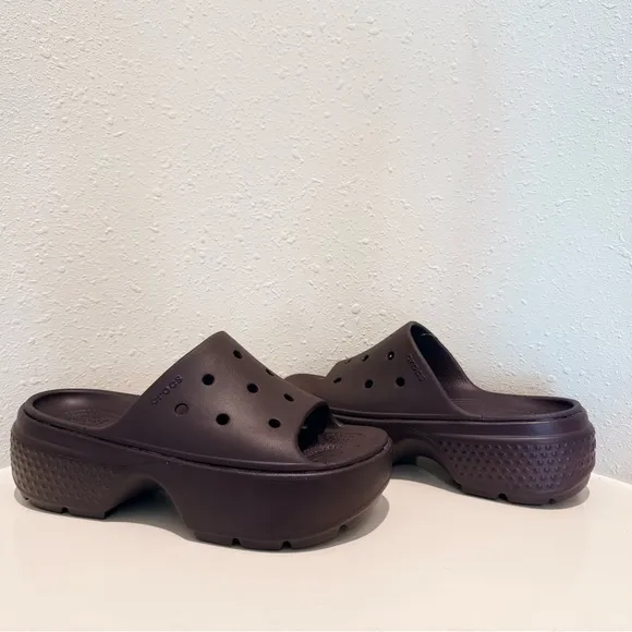 Crocs Stomp Unisex Platform Brown Slides Sz W 9 M 7 NWT
