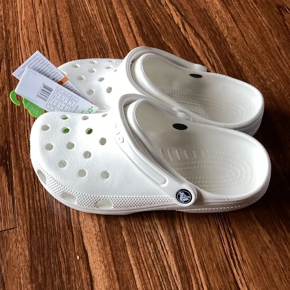 Crocs Unisex Classic Clog - White womens 9/mens 7