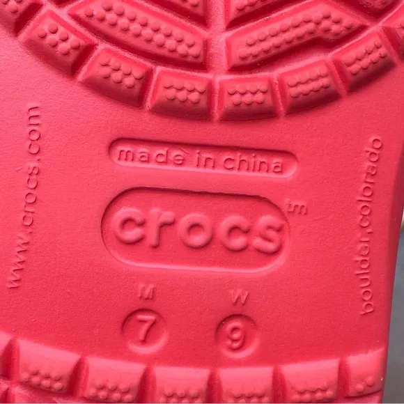 CROCS UNISEX CROCBAND HOLIDAY LIGHTS CLOGS