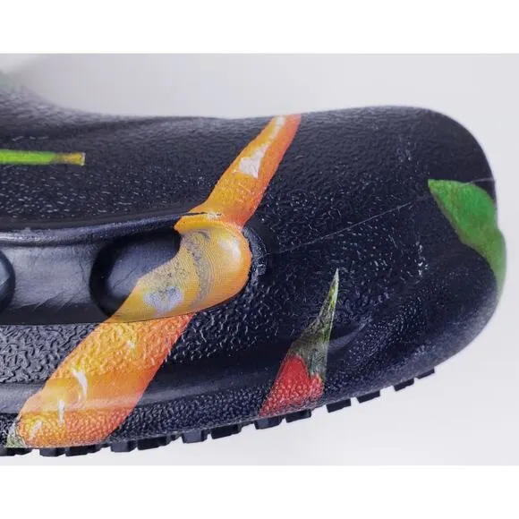CROCS UNISEX HOT CHILI PEPPERS Bistro Graphic Clogs Size Men's 7/Women's 9 VGUC