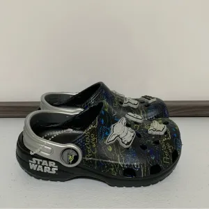 CROCS x Star Wars The Mandalorian The Child Clogs-Size c9 NWT