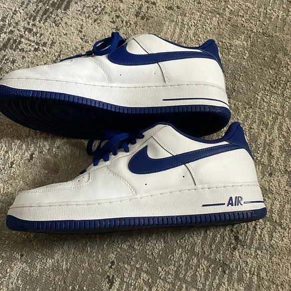 Customized Ladies Nike Air Force 1 low white with royal blue shoes EUC Sz 11 1.2