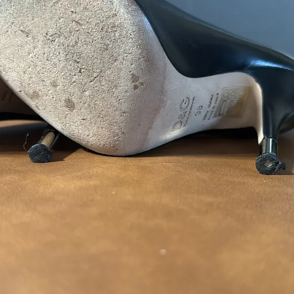 D&amp;G open toe heels. In great condition!