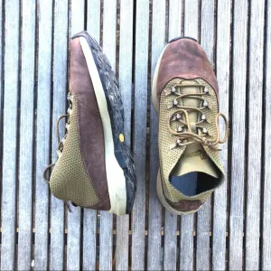 Danner Mens Sneakers Sz 10