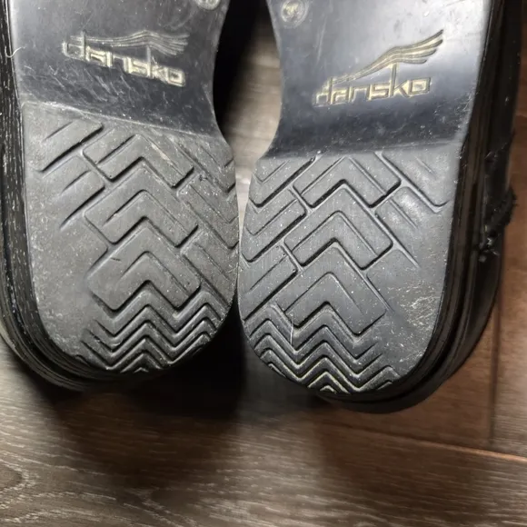 Dansko‎ Black Clogs Women Slip On Leather Mules Size EU 39 US 8.5 Nursin…