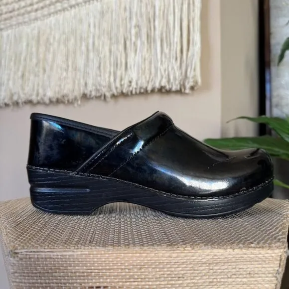 Dansko Black Iridescent Petrol Patent Professional Clogs Size 39