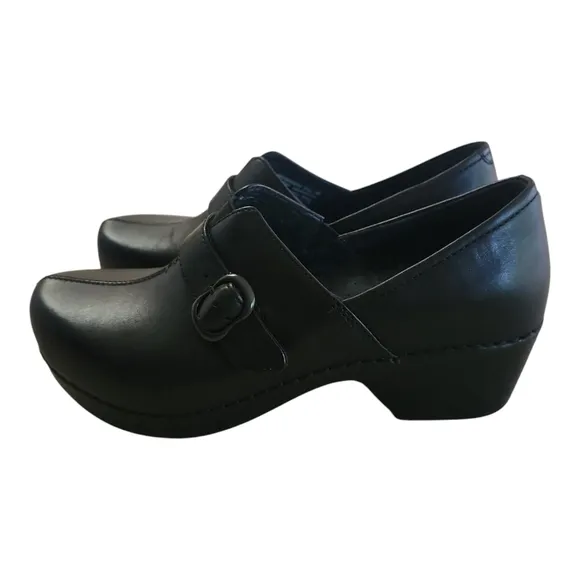 Dansko Black Leather Buckle Clogs – Women’s Size 38