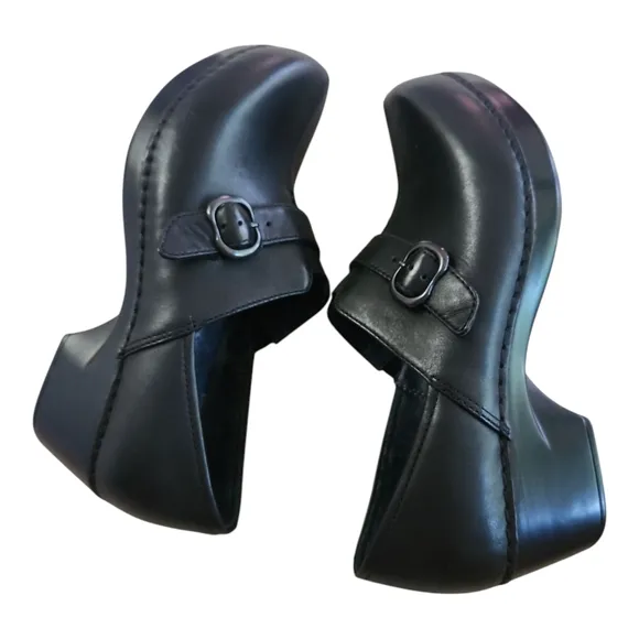 Dansko Black Leather Buckle Clogs – Women’s Size 38