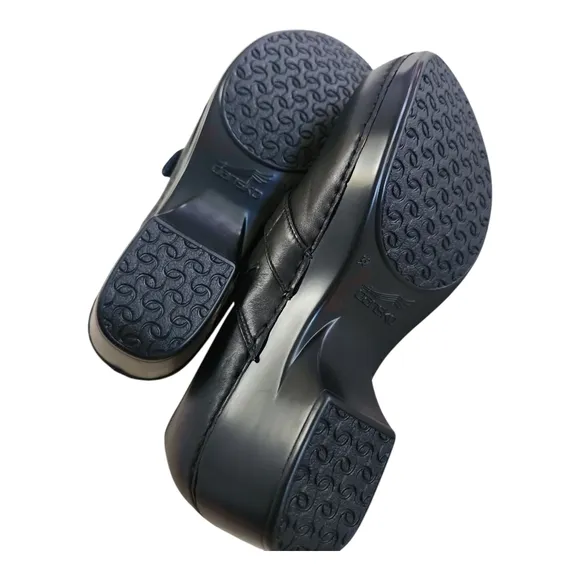Dansko Black Leather Buckle Clogs – Women’s Size 38