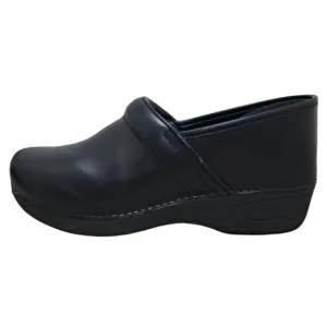 Dansko Black Professional Slip-On Clogs Size 40 Wide EU