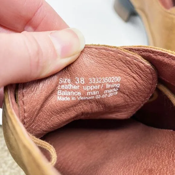 Dansko Brown Nubuck Leather Block Heel Oxfords Lace Up Women's Size EU 38 EUC