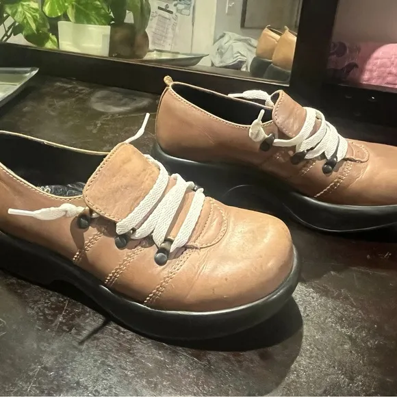 Dansko Chunky leather oxfords