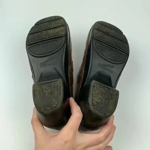 Dansko clogs size 38 7.5-8 Brown leather button