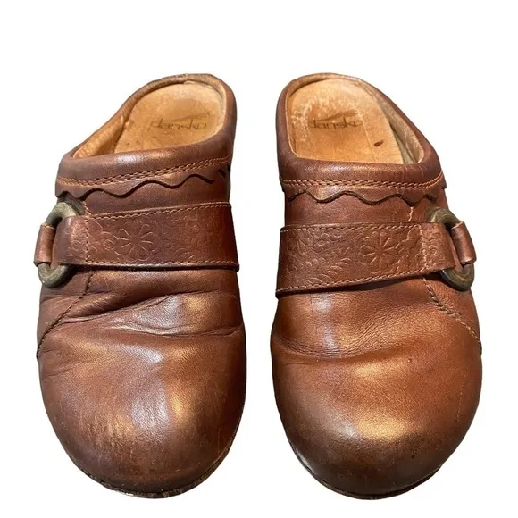 Dansko Dark Brown Work Clogs l Women’s Size 7.5 Shoes