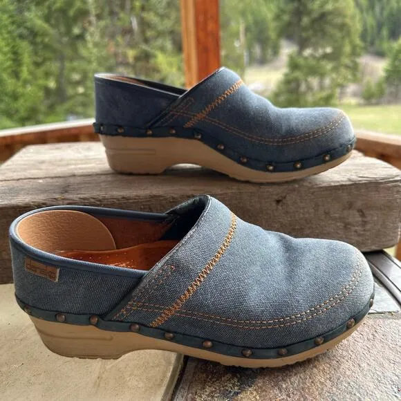 Dansko Denim Clogs Womens 37 Studded Embroidered Professional Comfort Shoes