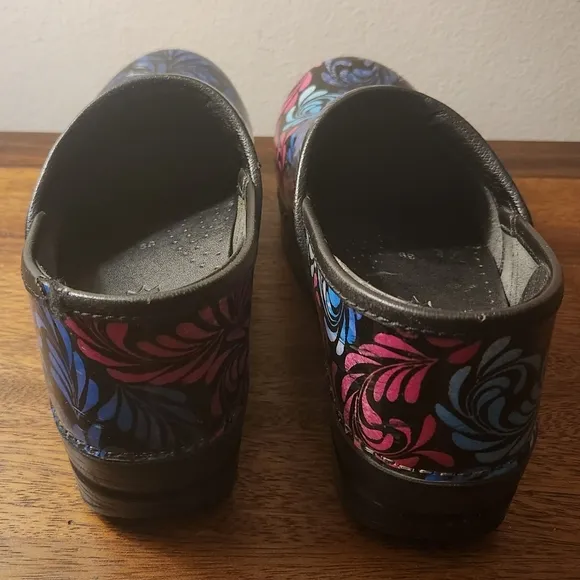 Dansko | Floral Paisley Clogs